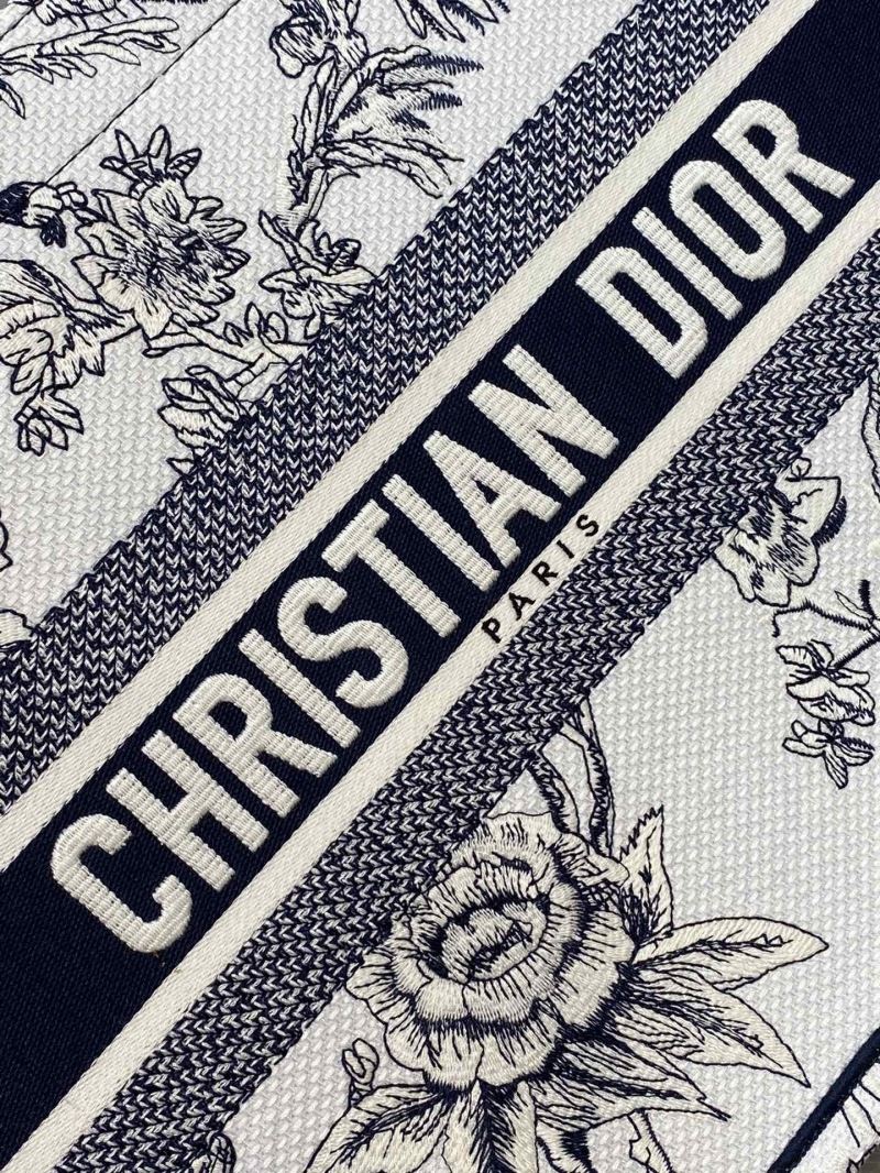 Christian Dior Shopping Bags